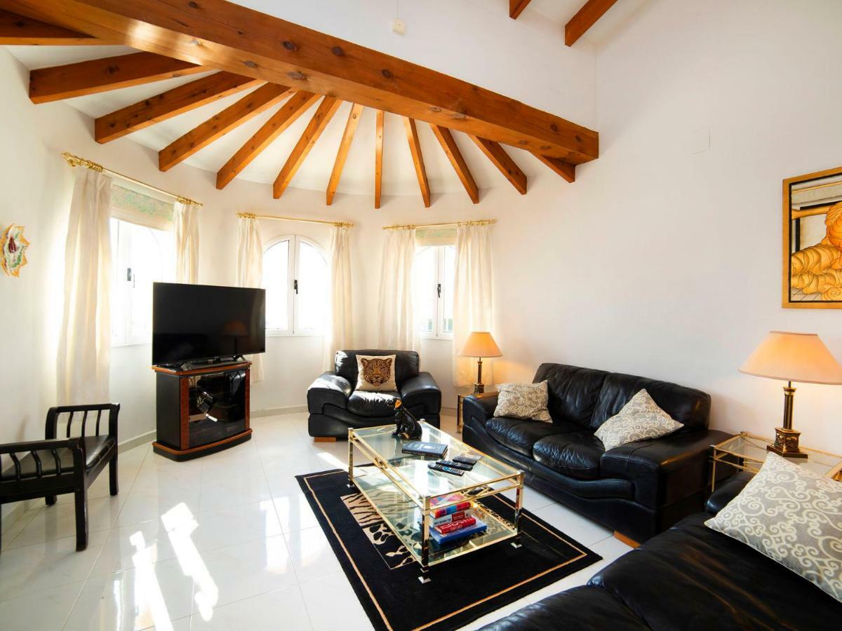 Villa Nina Rose By Interhome